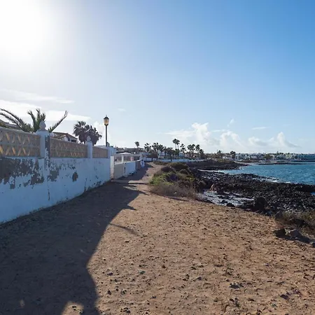 Homeforguest With Pool And Terrace 1 Min From The Lejlighed *